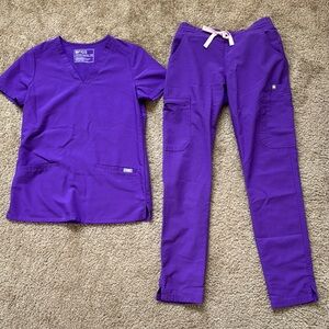 Figs Ultra Violet Scrub Set XXS